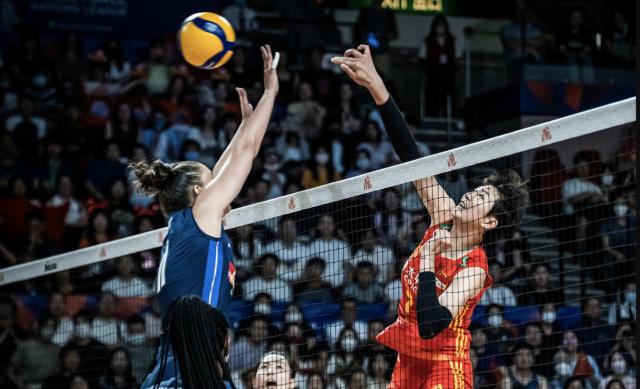 中国女排世联赛香港站2胜2负 需提升遇强应变能力