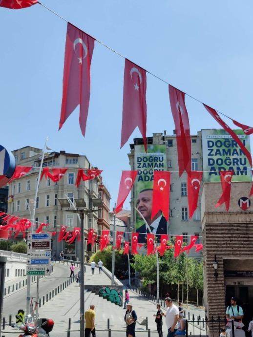 开云体育APP下载-【伊斯坦布尔手记】异乡客齐聚于此，梦想者梦止于斯